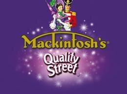 قطع من الشوكولاتة بالجوز والكراميل - ®Mackintosh® Quality Street
