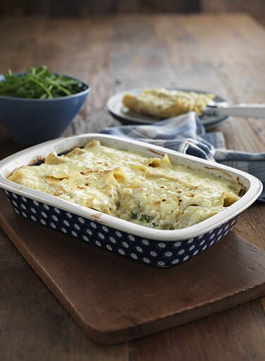 Creamy Broccoli & Cheddar Cannelloni