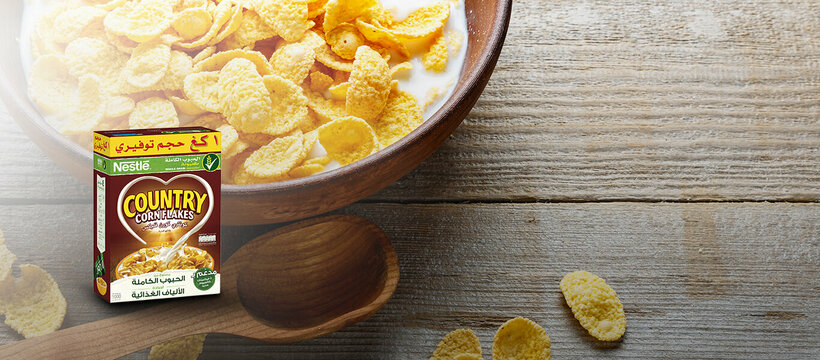bowl of country corn flakes and milk