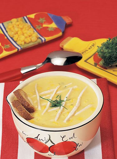 شوربة خلاصة الذرة والدجاج