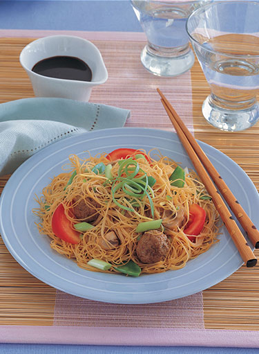 Rice Noodles with Lamb Meat Balls