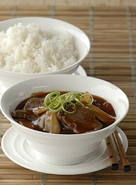 Beef Steak with Oyster Sauce and Bamboo Shoot