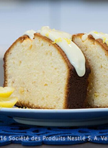 Lemon pound cake