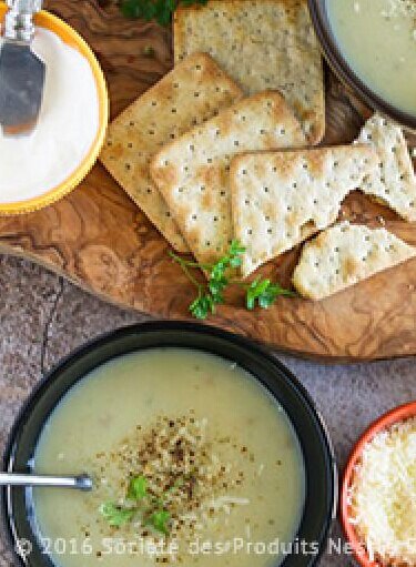 شوربة الدجاج المشوي والبطاطا