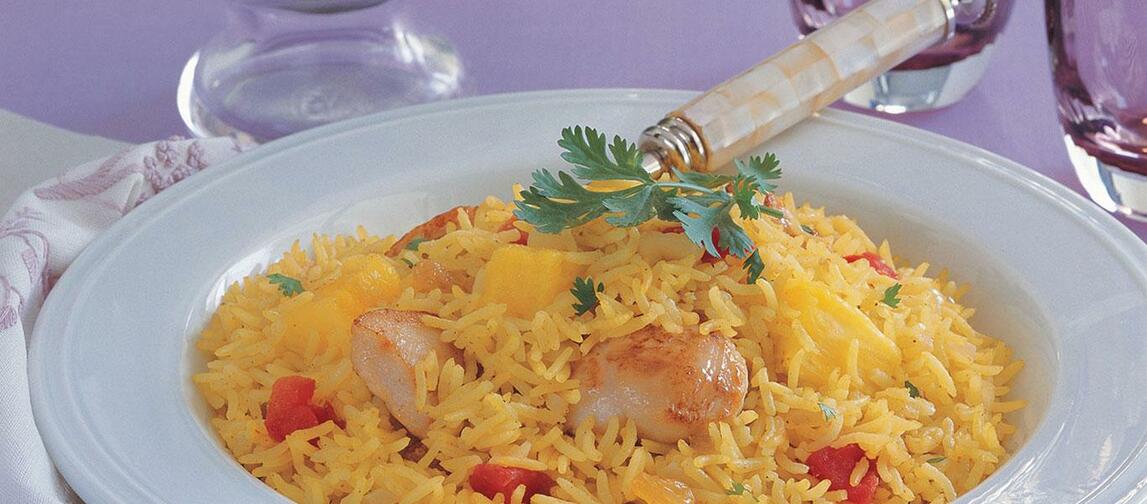 Curry Flavored Rice with Chicken and Pineapple