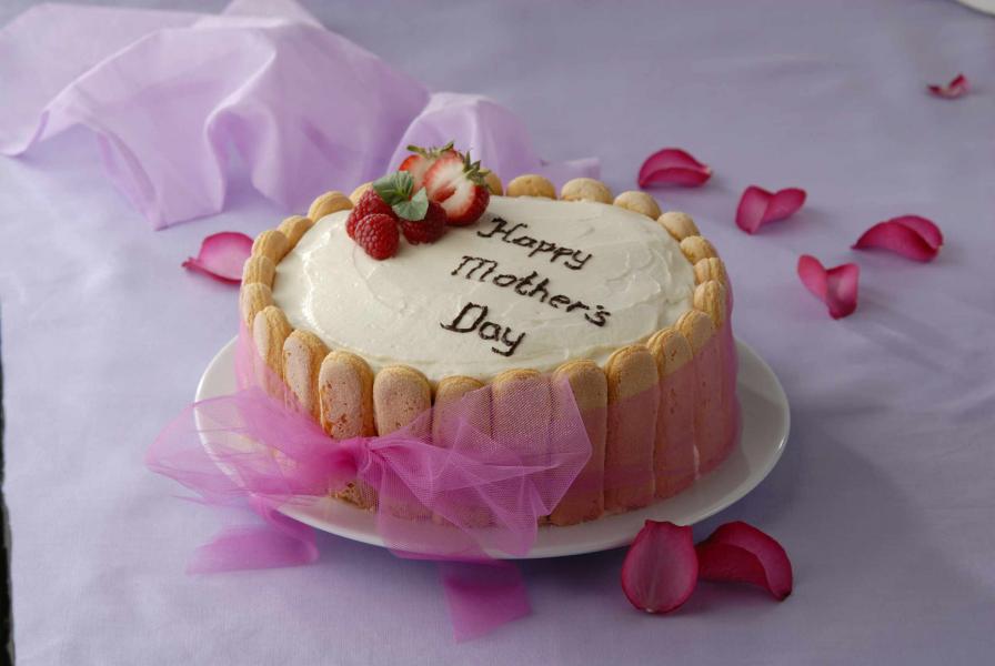 Mother’s Day Cake