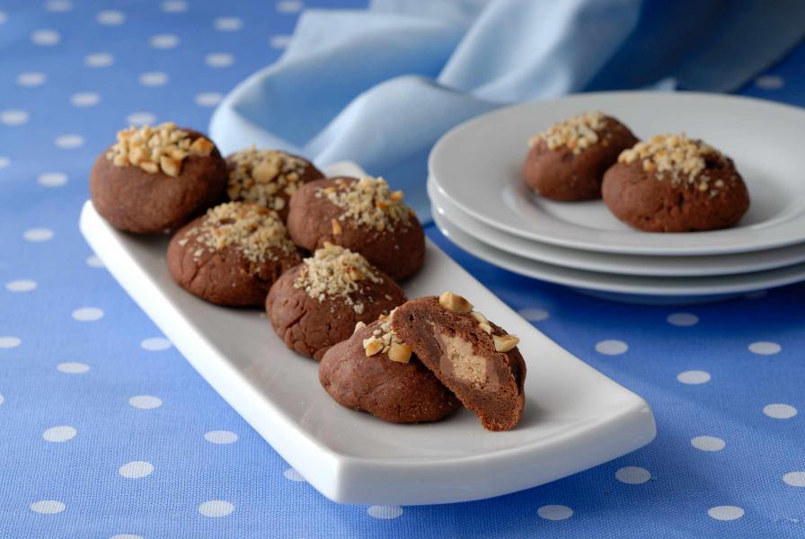 Hazelnut Caramel Cookies