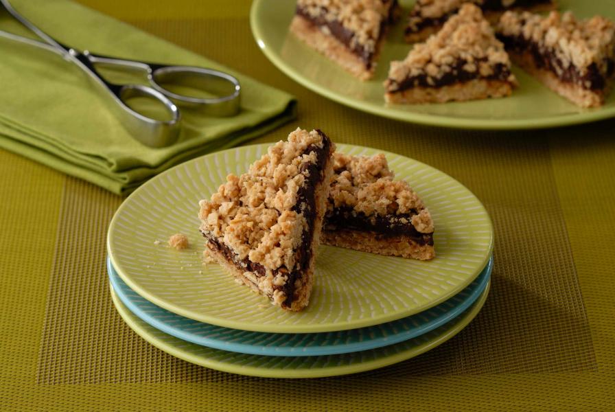 Chocolate Oat Crumble