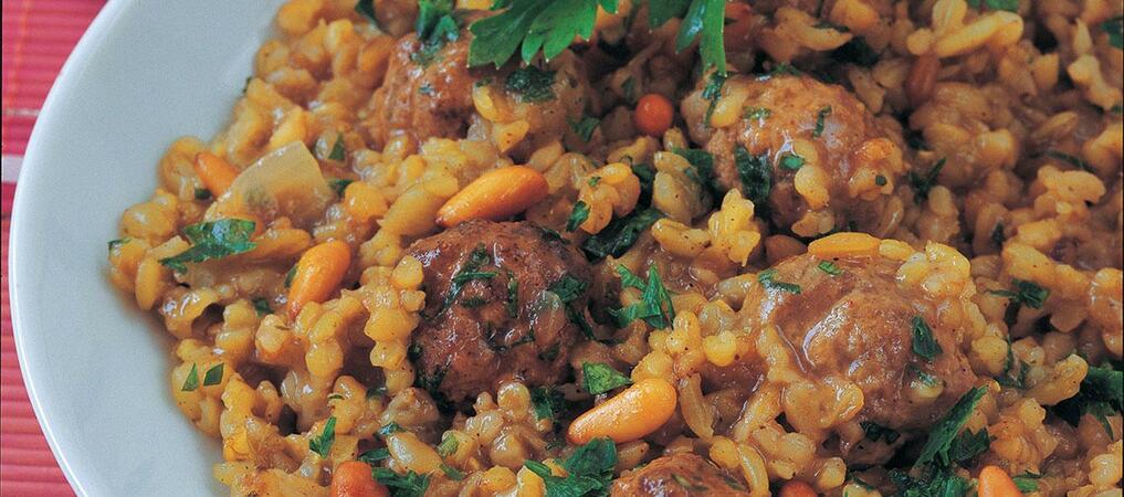 Frike with Meatballs