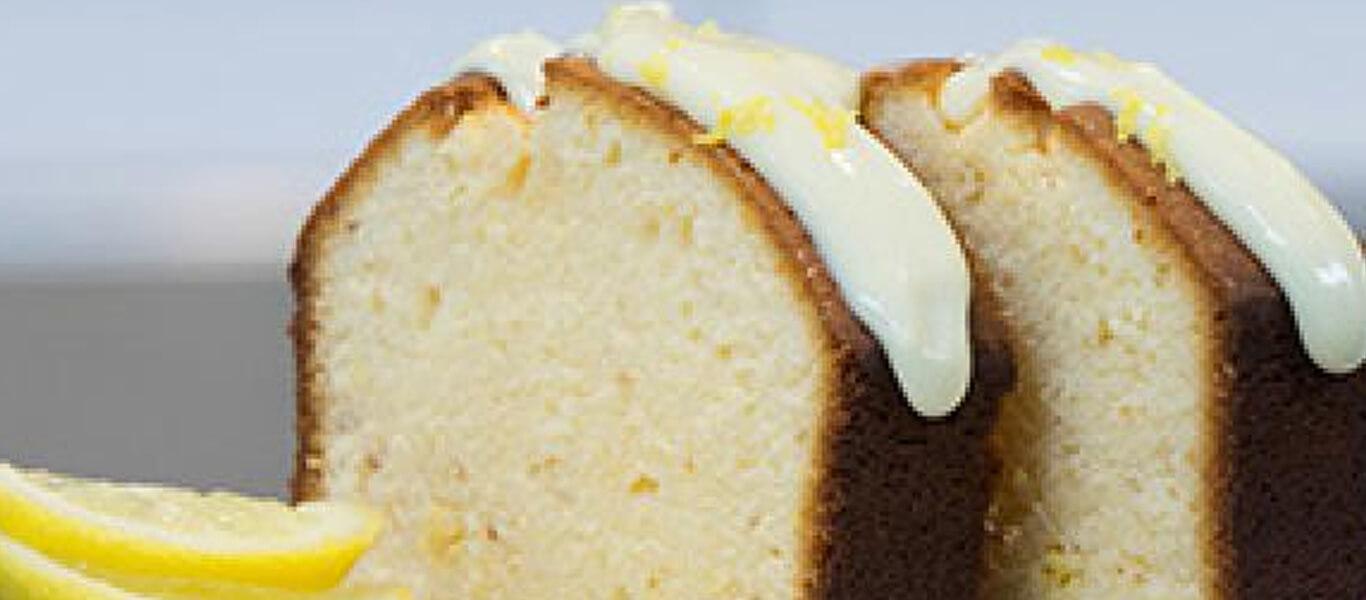 Lemon pound cake