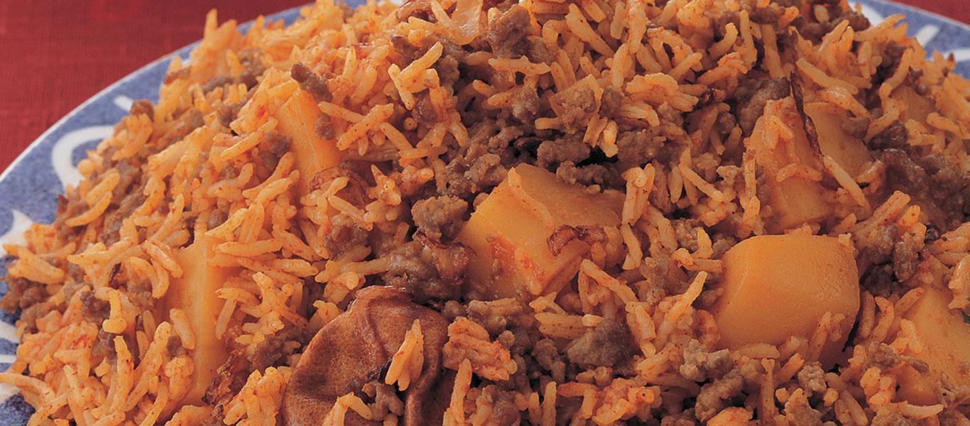 الأرز الغنم والبطاطا