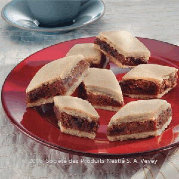 Date and Almond Bars
