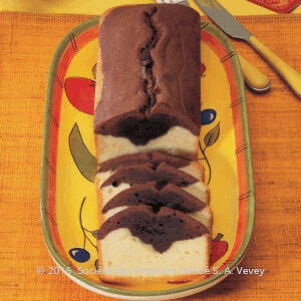 كعكة ماربريه (موشّحة) بالشوكولاتة وزبدة الفول السوداني