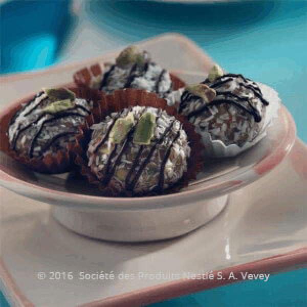 Pistachio Biscuit Balls