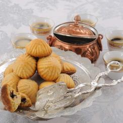 Chocolate Drops and Figs Cookies