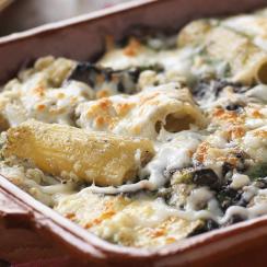  Baked Rigatoni with Spinach and Portobello Mushrooms