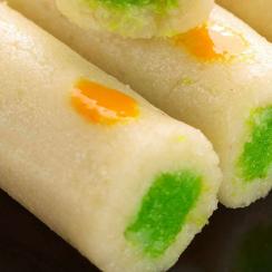 Kaju Pista Rolls