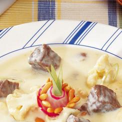 Meat and Yoghurt Stew with Cauliflower
