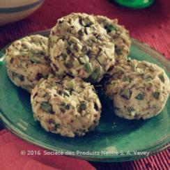 Ghraibeh with Pistachio