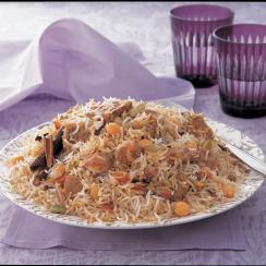Saudi Rice with Meat and Chickpeas