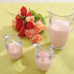 شراب الرمّان والتمر المثلّج