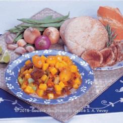 لحم البقر بالليمون الحامض والبطاطا